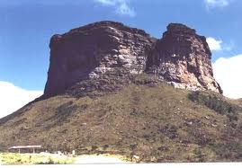 http://fernandod.com.br/images/textos/SERRA DO SINCORA 2.jpg